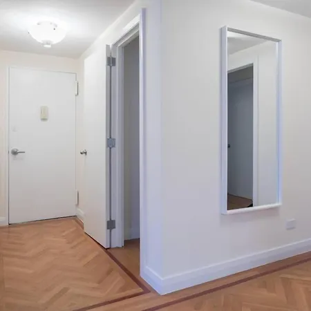 Проживание в семье Le Paradis A *